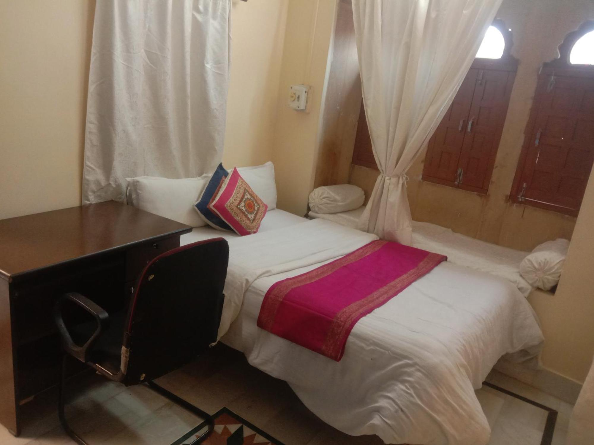 Neem Guest House Jaisalmer Εξωτερικό φωτογραφία